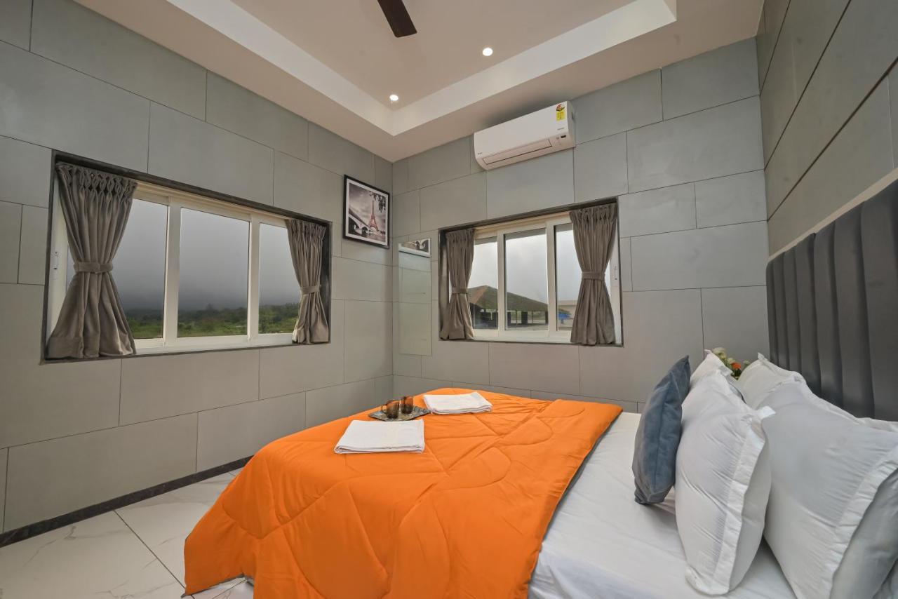 Mountain Majesty Villa By Tropicana Stays Lonavala Kültér fotó