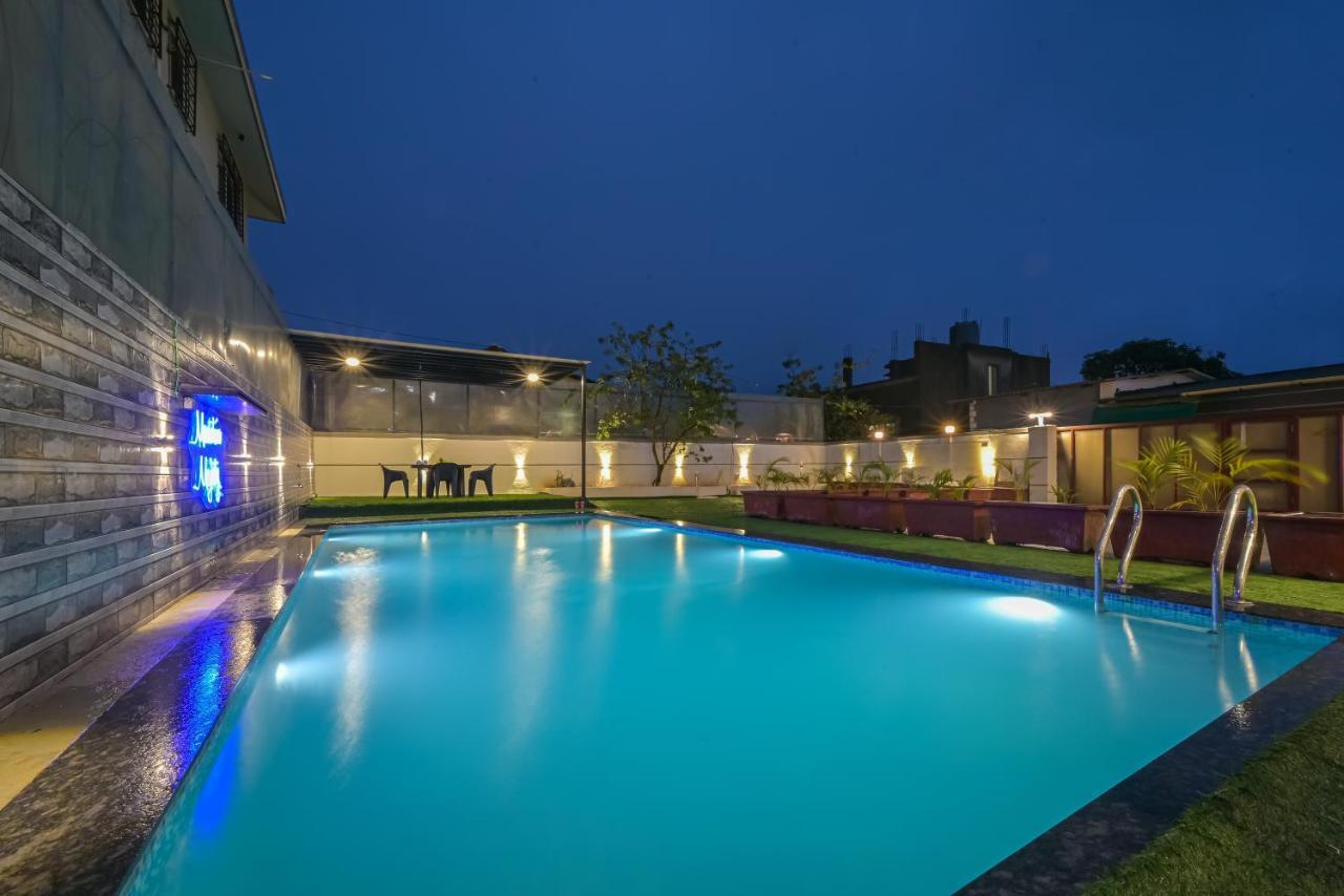 Mountain Majesty Villa By Tropicana Stays Lonavala Kültér fotó